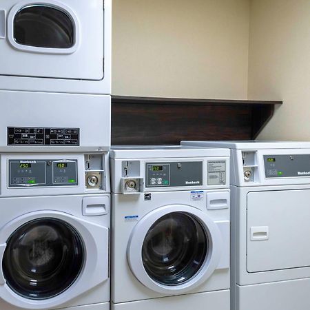 Hampton Inn Conyers Kültér fotó